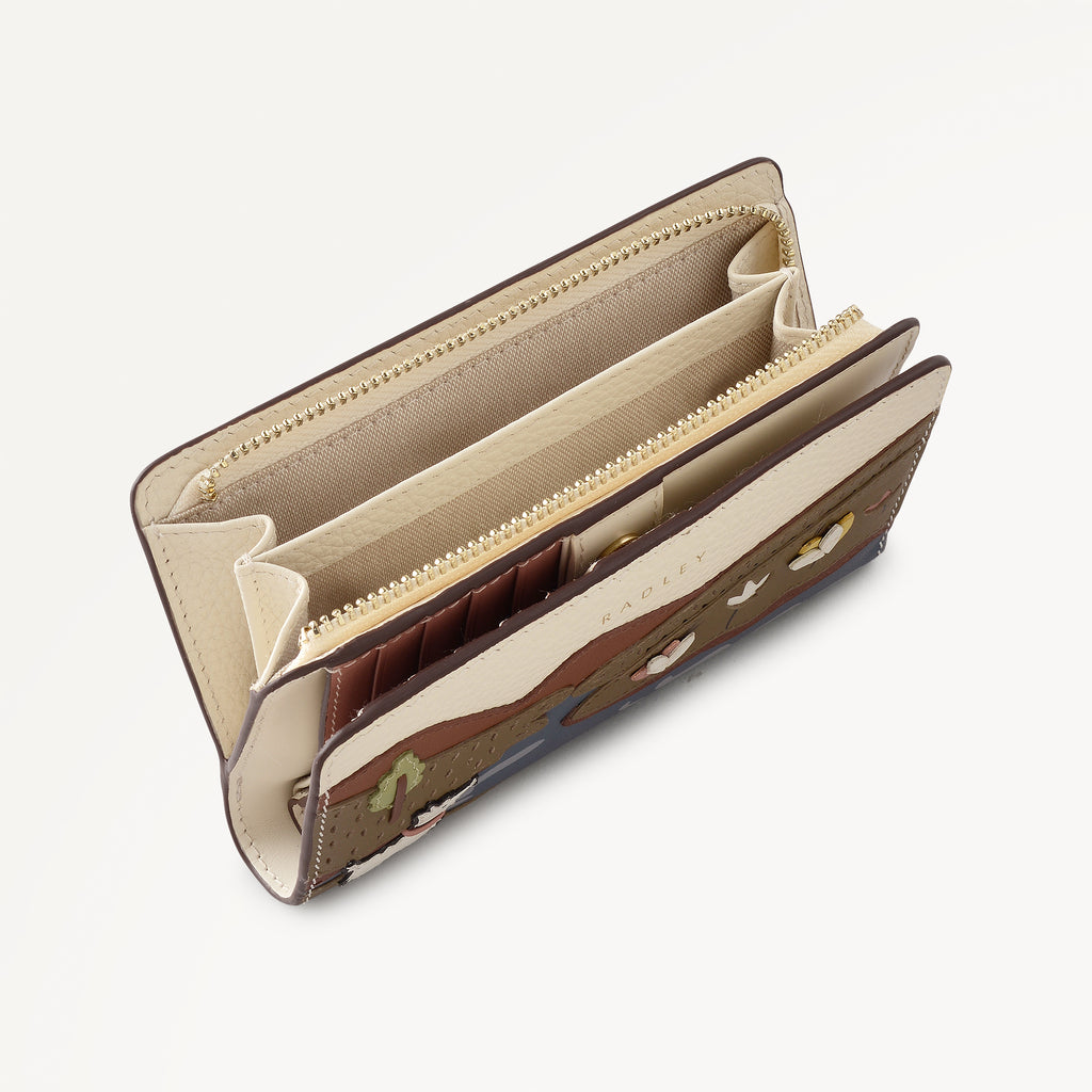 Spring Daze - Medium Bifold Purse