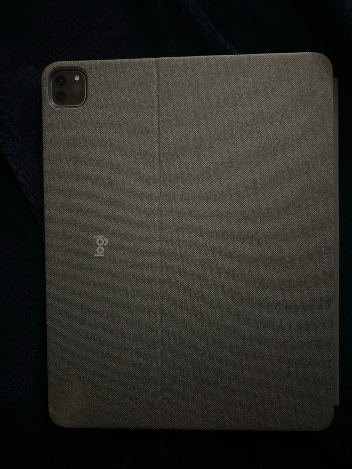 Apple iPad Pro 6th Generation 256gb 12.9inch 5G Data-WiFi with Keyboard