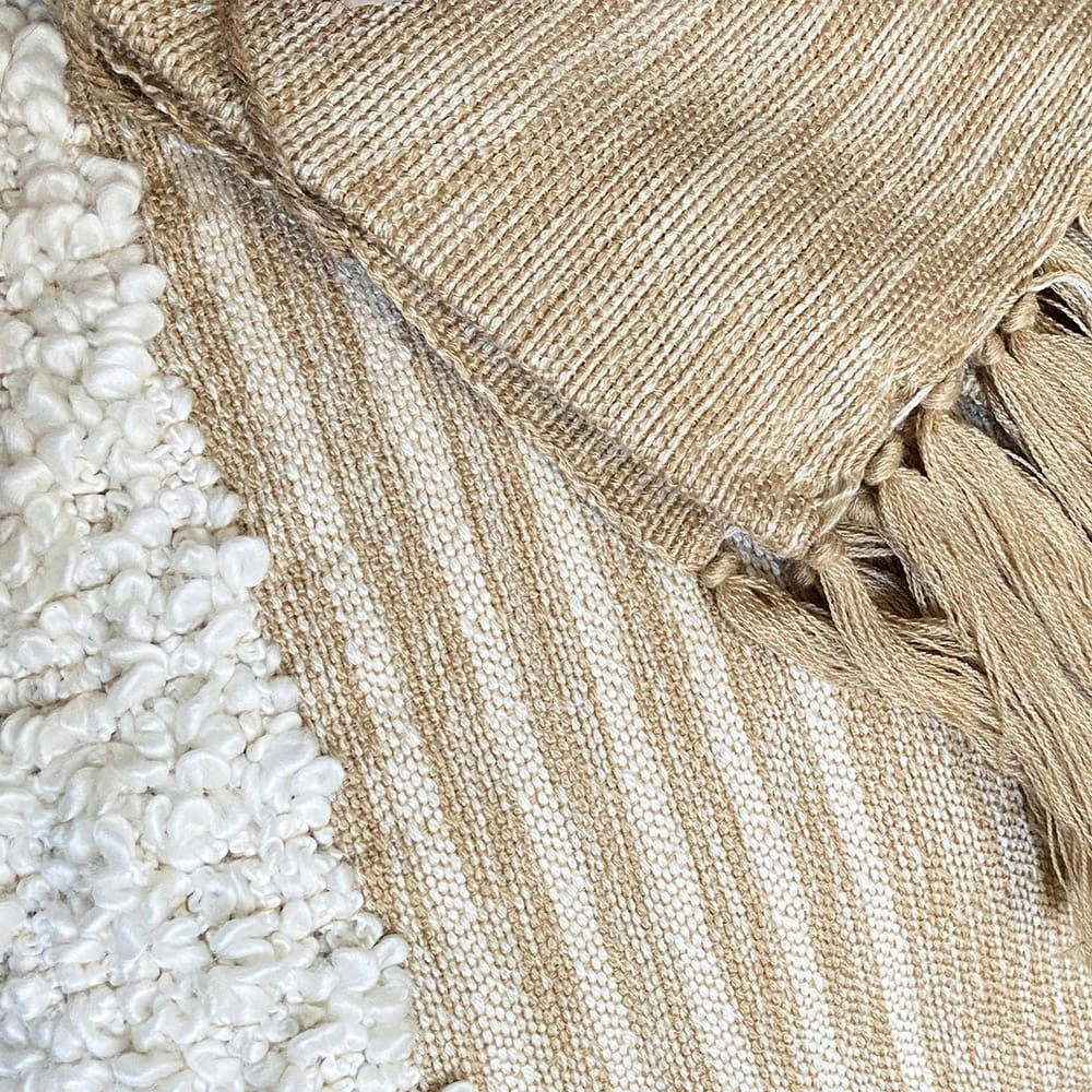 TRIBAL - Coussin blanc cassé 35x60