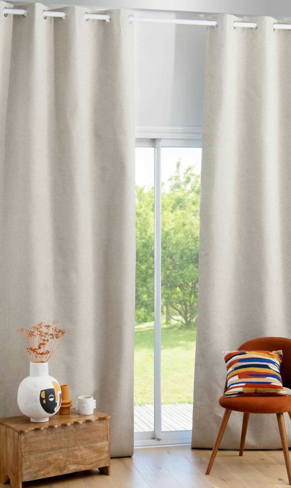 - Rideau à œillets occultant beige à l