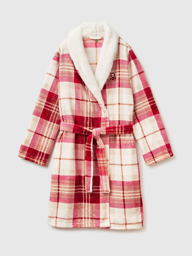 Tartan robe