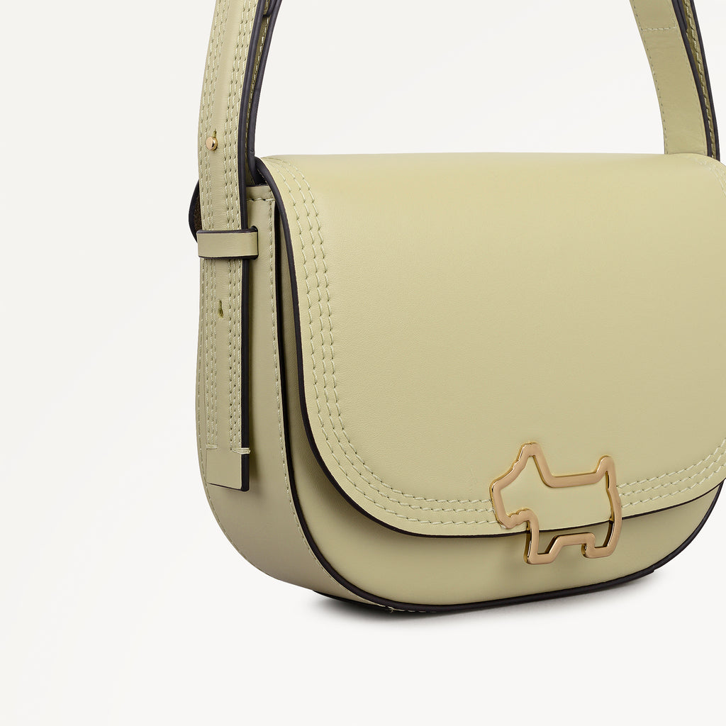 Keswick Mews - Medium Flapover Shoulder