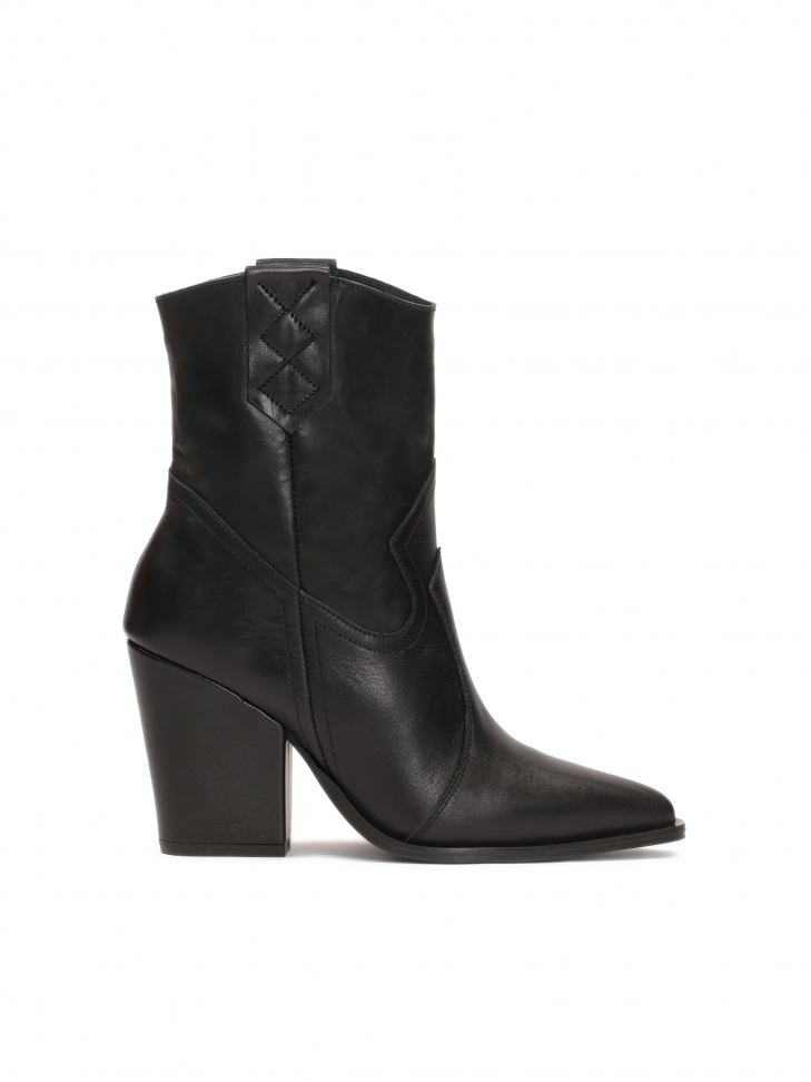 Black leather heeled cowboy boots