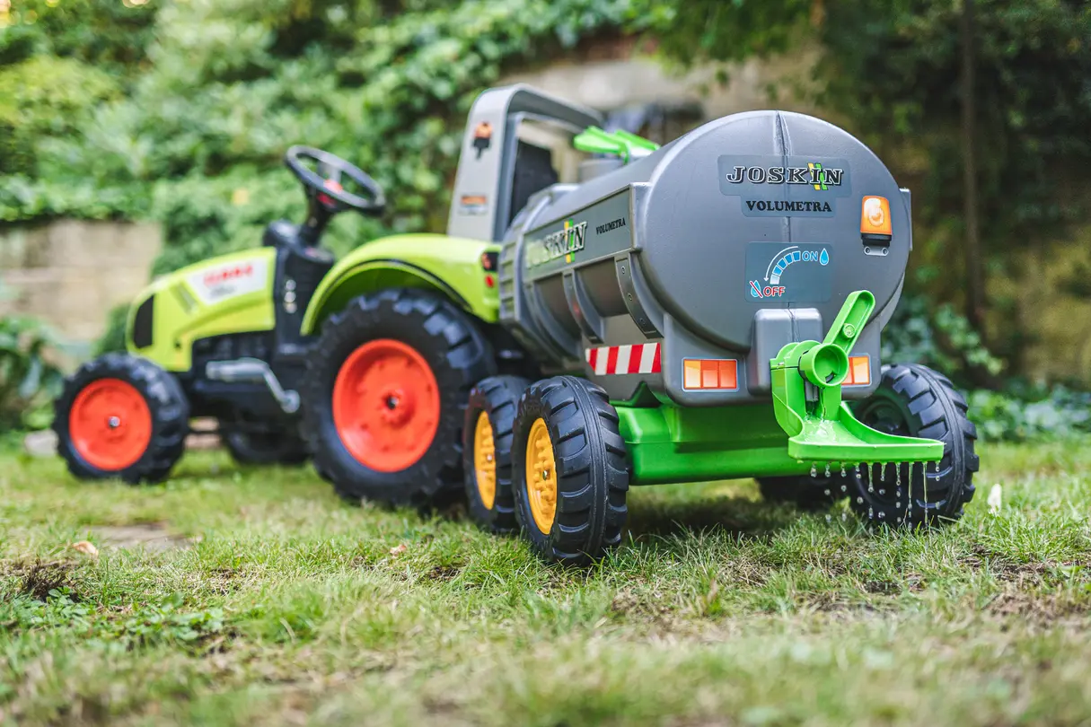 Anhänger Traktor