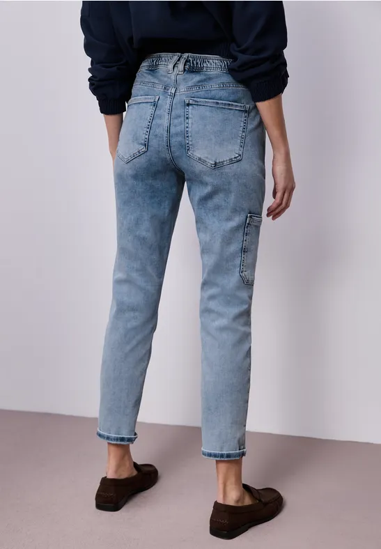 Cargo Jeans