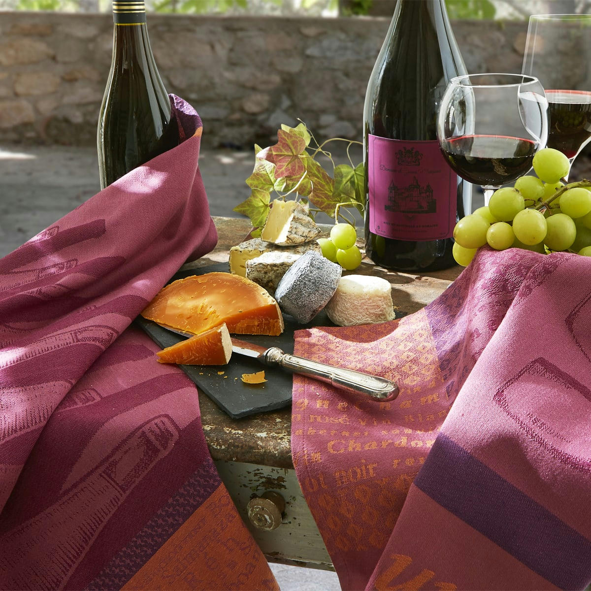 VERRES À VIN - Torchon en jacquard de coton violet 50x75
