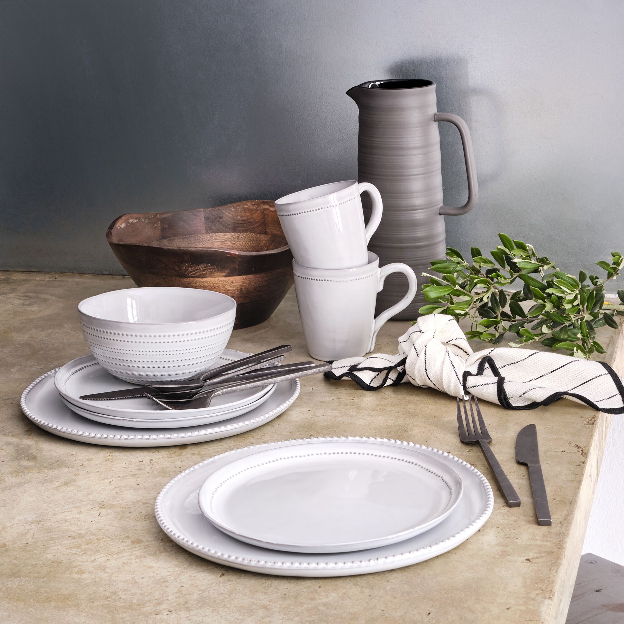 MARGOT - Assiette à dessert en porcelaine avec liseré perlé D21,6cm - gris borie