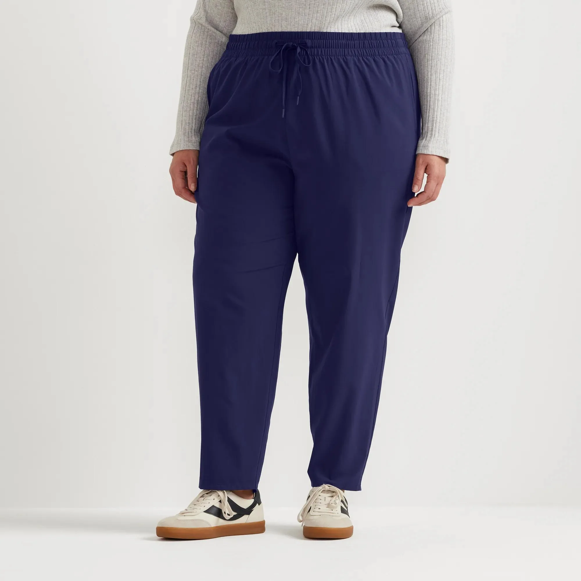 Women's Departure Stretch Tie-Front Ankle Pants