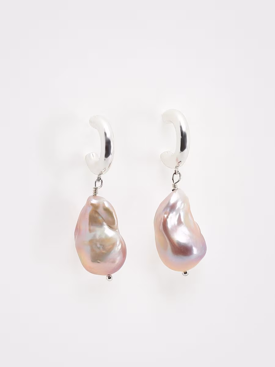 Silver-Plated Earrings With Natural Pearl