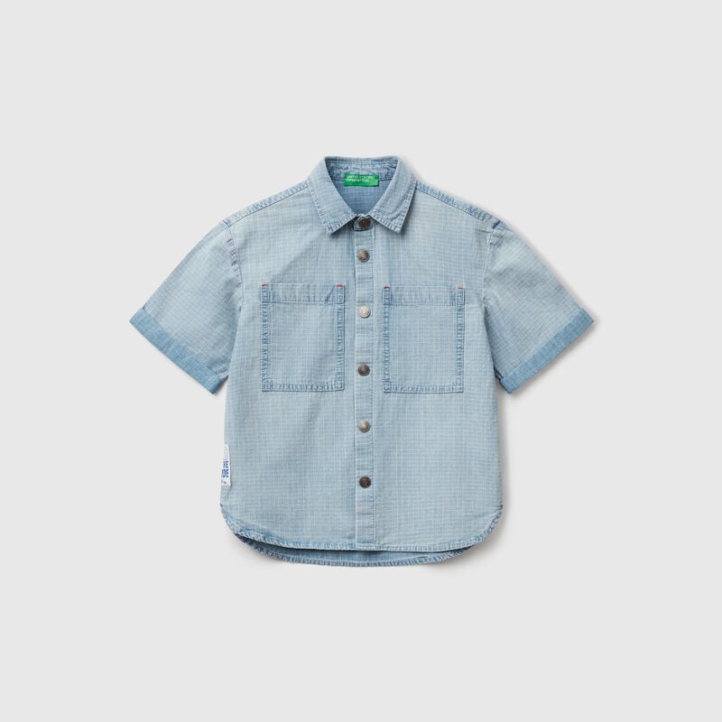 Check shirt with pockets