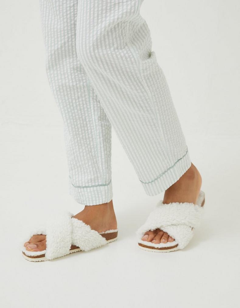 Borg Crossover House Shoe