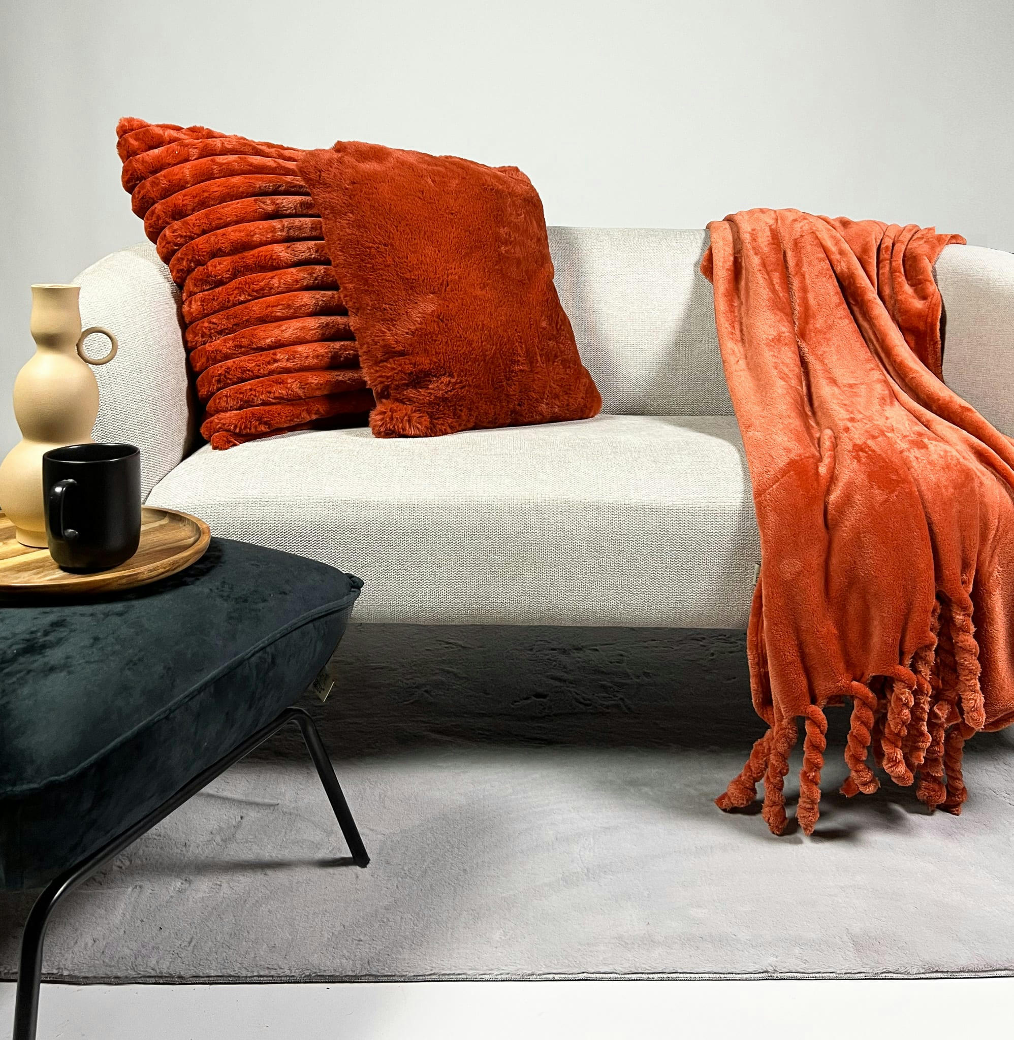 - LOT DE 3 - Modern Aesthetics - Coussin 50x50 cm - Coussin 45x45 cm - P