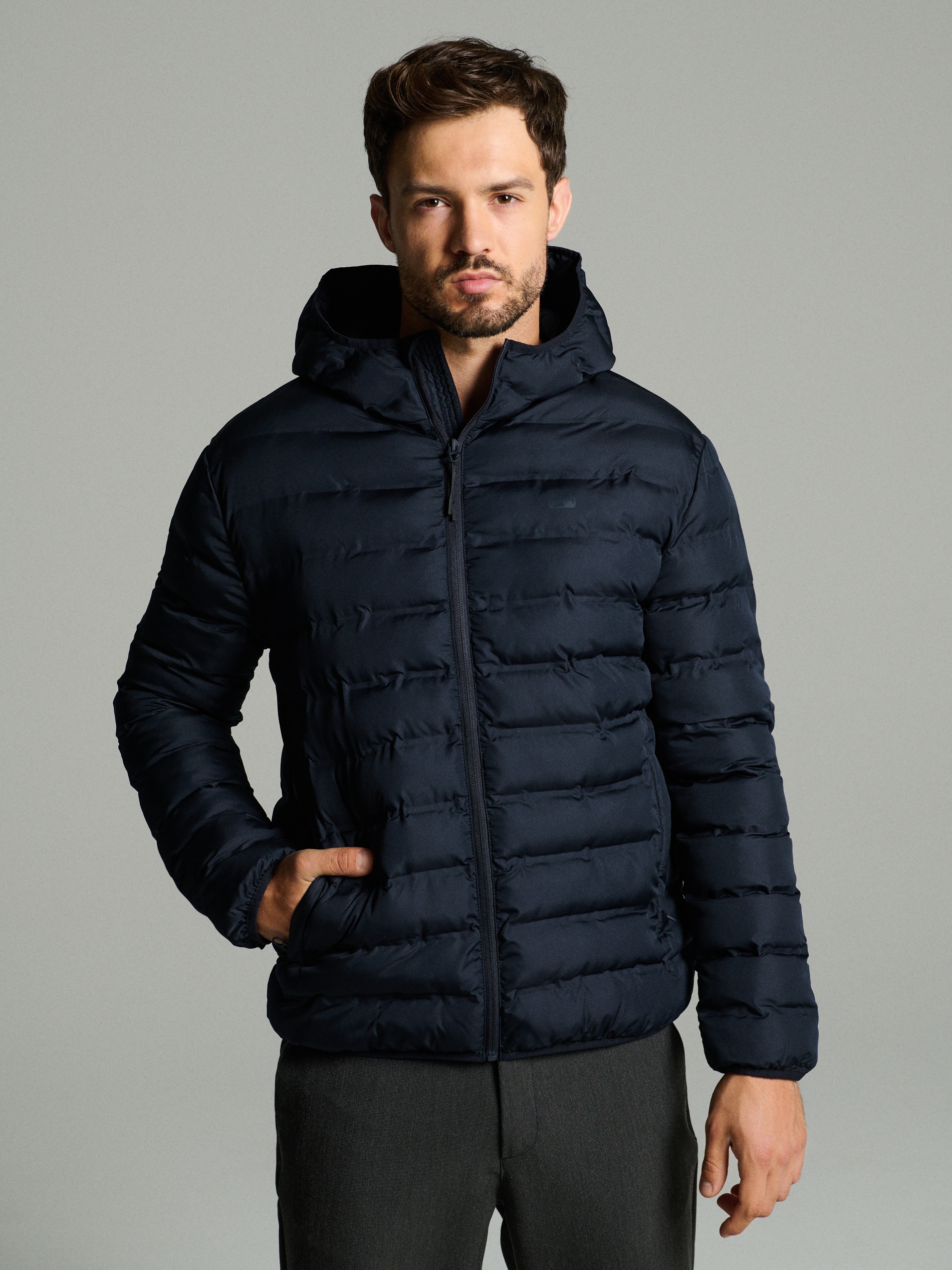 Pikowana kurtka puffer z kapturem