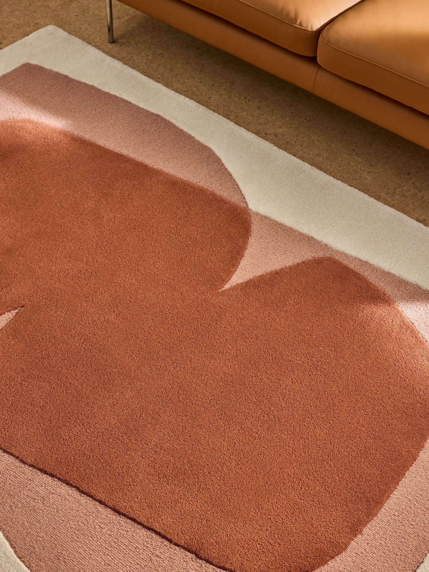 Kinney Wool Tufted Rug in Rust