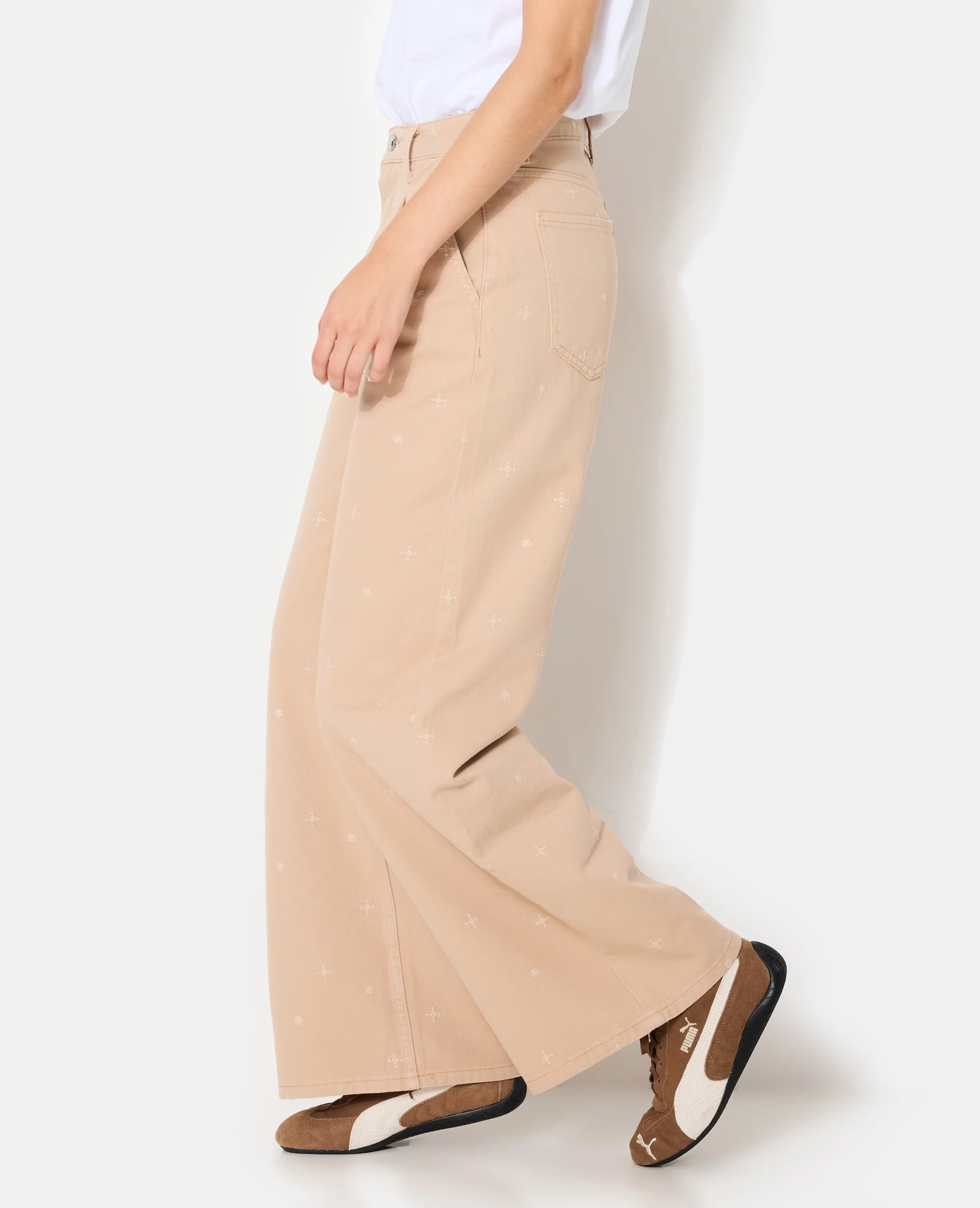 Jean straight avec broderies