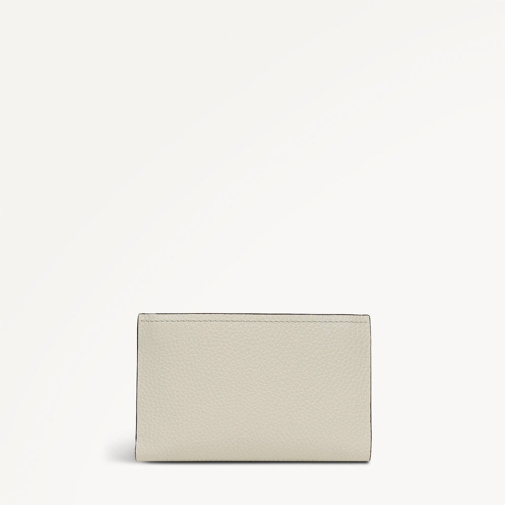 Luggage Lane - Medium Bifold Purse