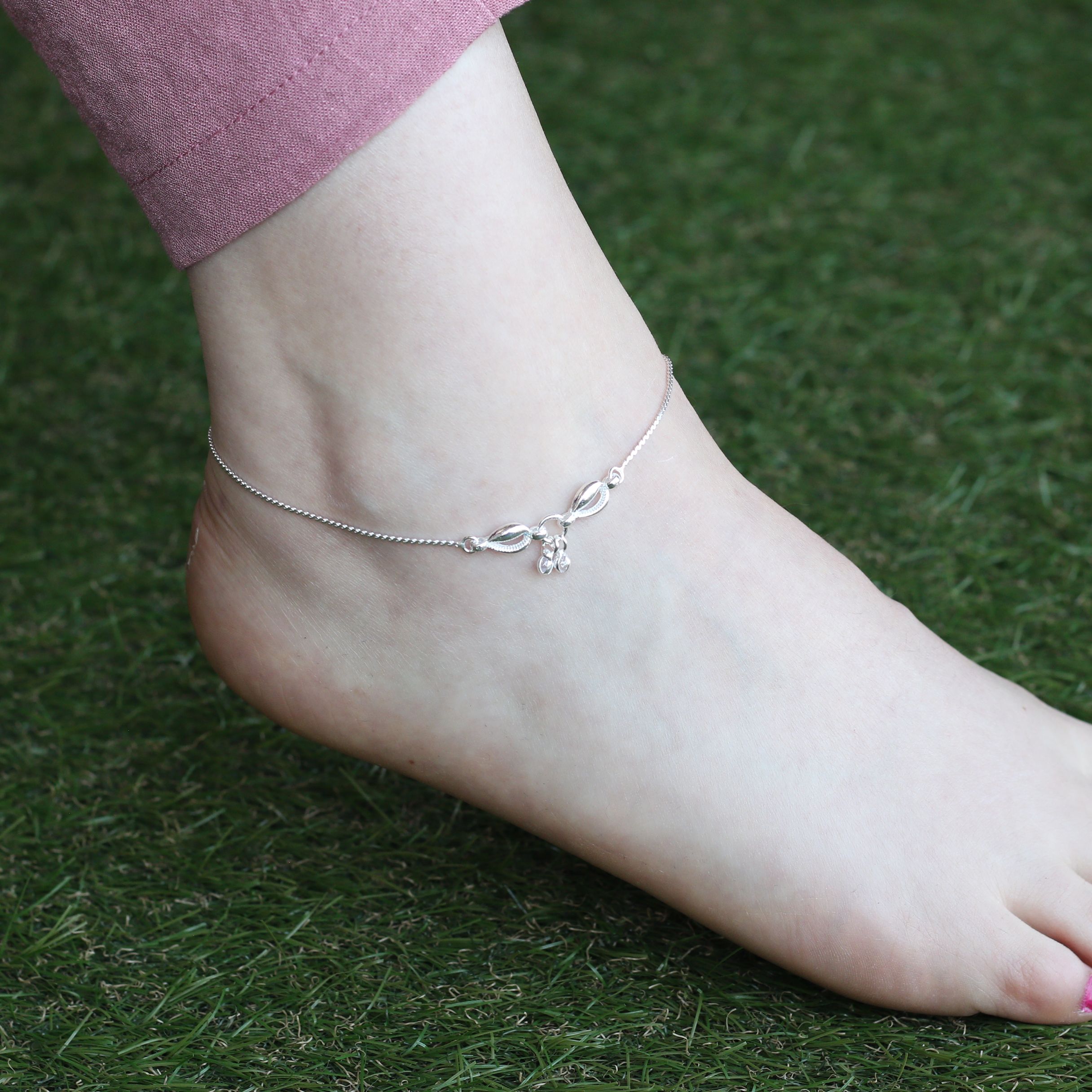 The Colourful Aura 925 Silver Cowrie shell Indian Payal Anklet