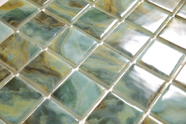Mosaïque en verre pressé sur maille pour piscine 31.5cm x 47.7cm - Modena Cannes Pool (0,151m²)