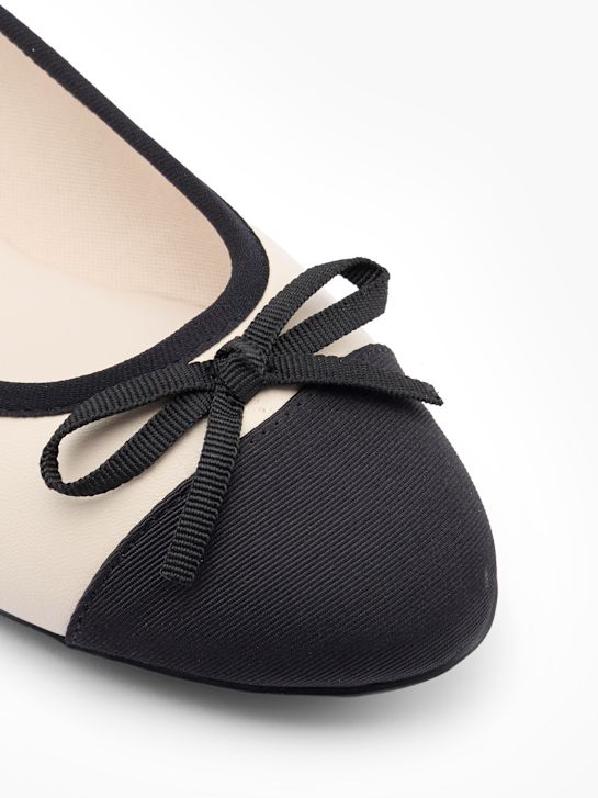 Ballet flat