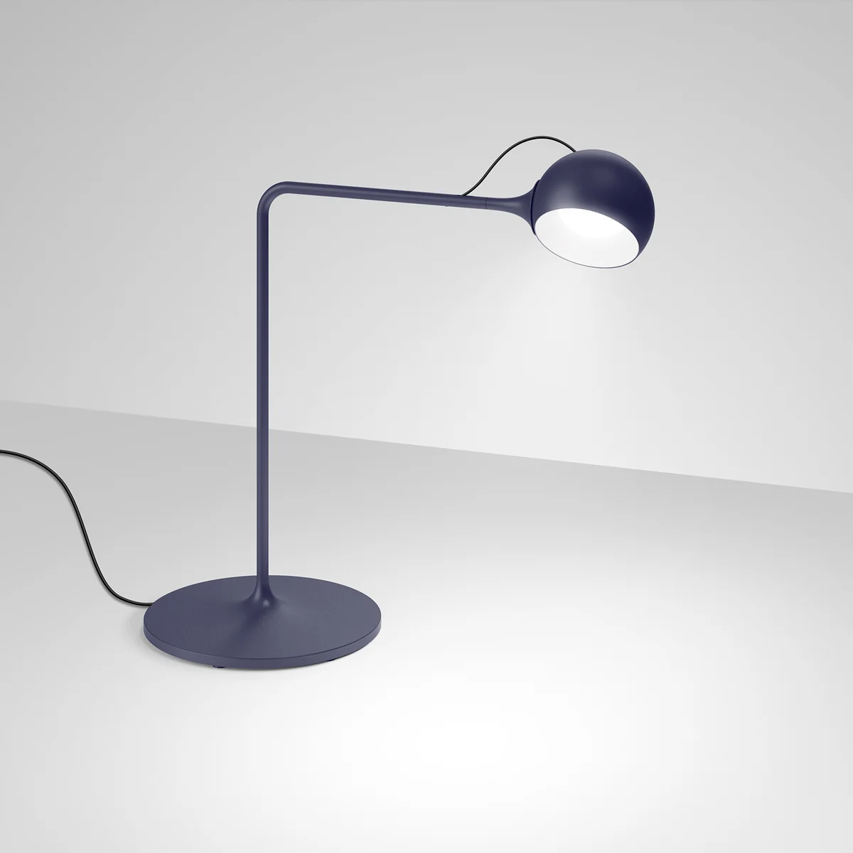 Artemide - IXA LED Schreibtischleuchte