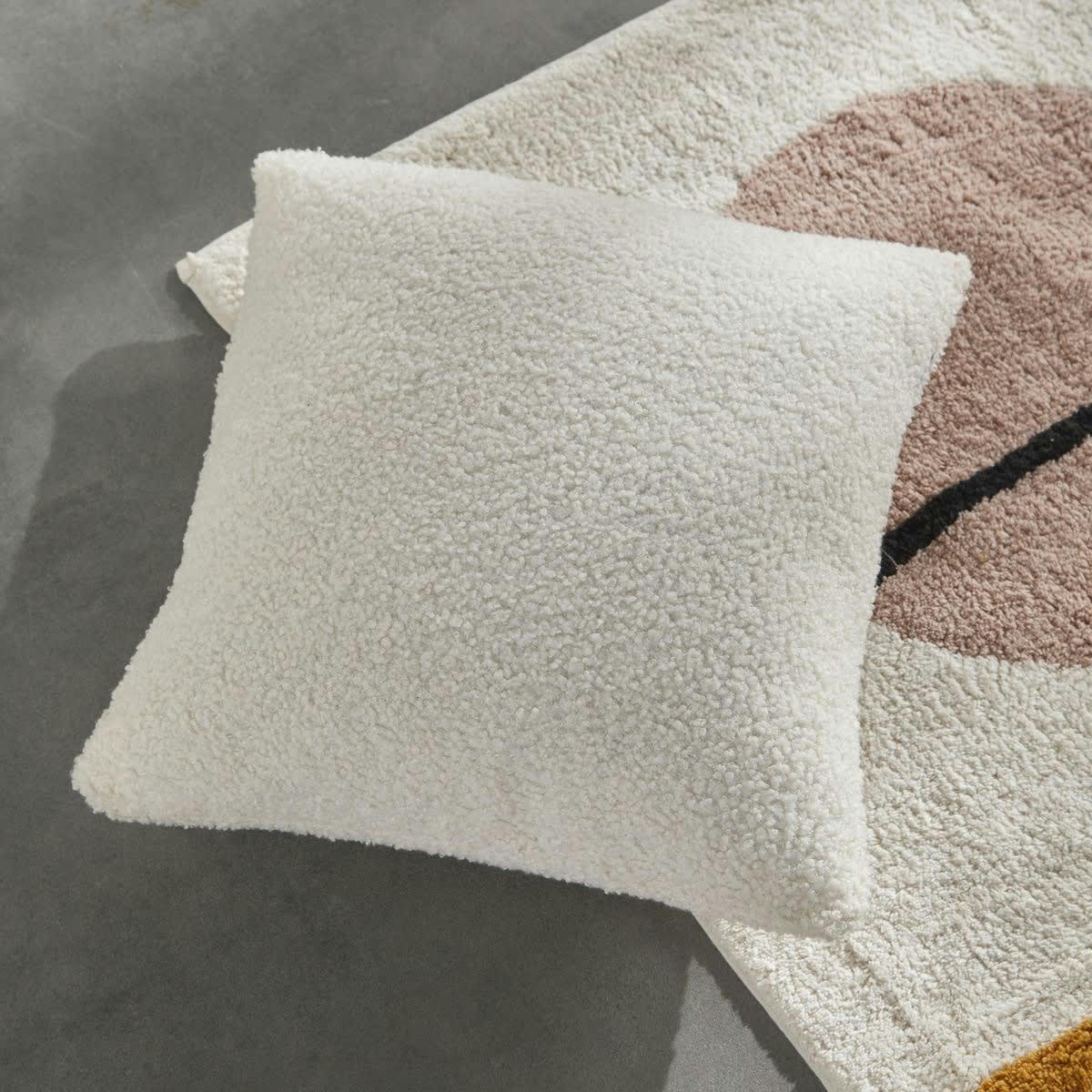 RETRO MOOD - Coussin bouclette imprimé ecru 45x45