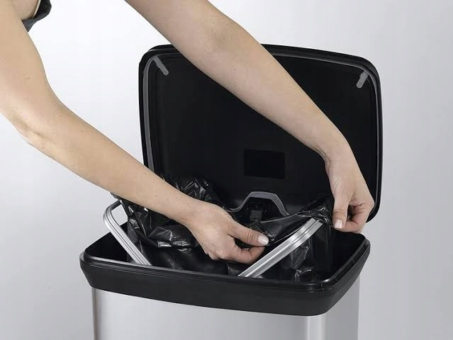 Curver Kosz Na Śmieci Metalizowany Z Pedałem 50 L