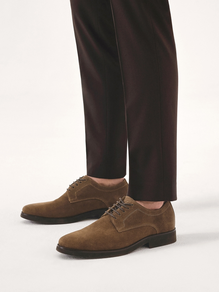 Casual suede men's shoes