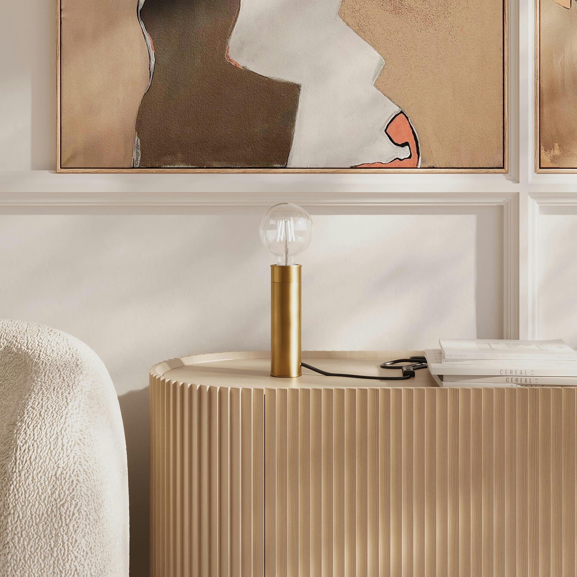 VOLTAIRE - Lampe à poser cylindrique en métal couleur or