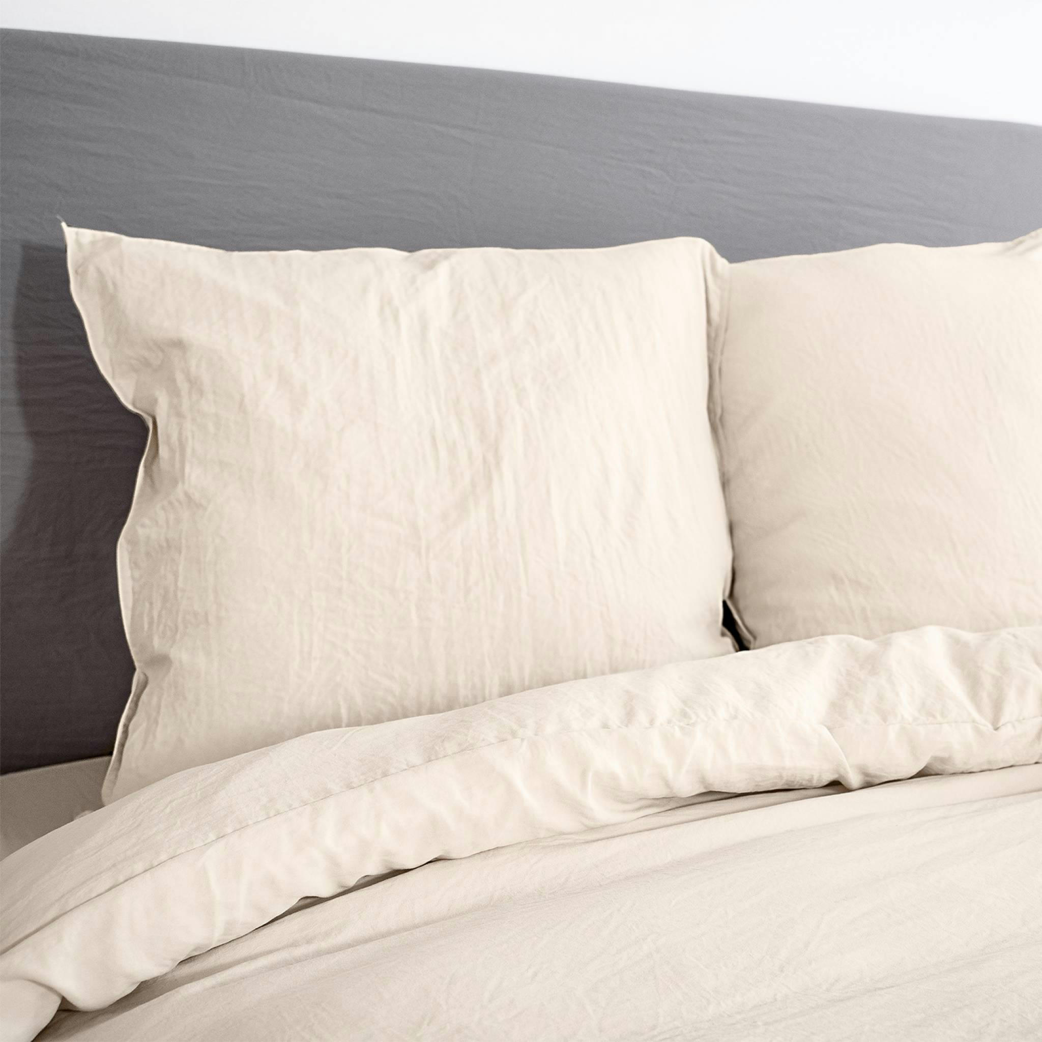 LUNA - Parure de lit microfibre sable 260 x 240cm