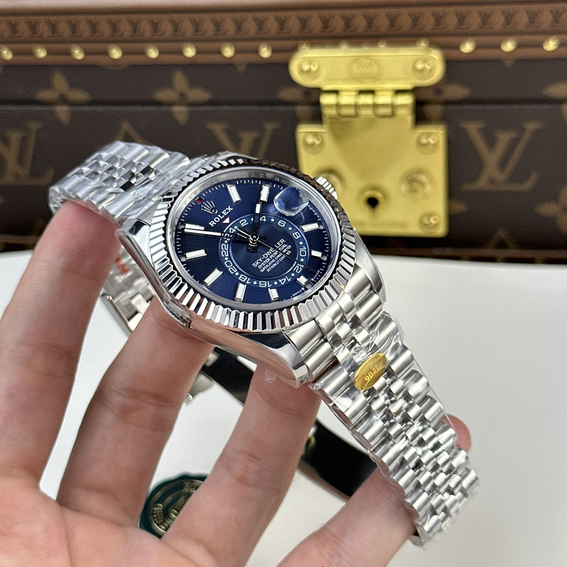 Rolex Sky-Dweller 326934 316L Steel Blue Dial 42mm Jub AAA Replica
