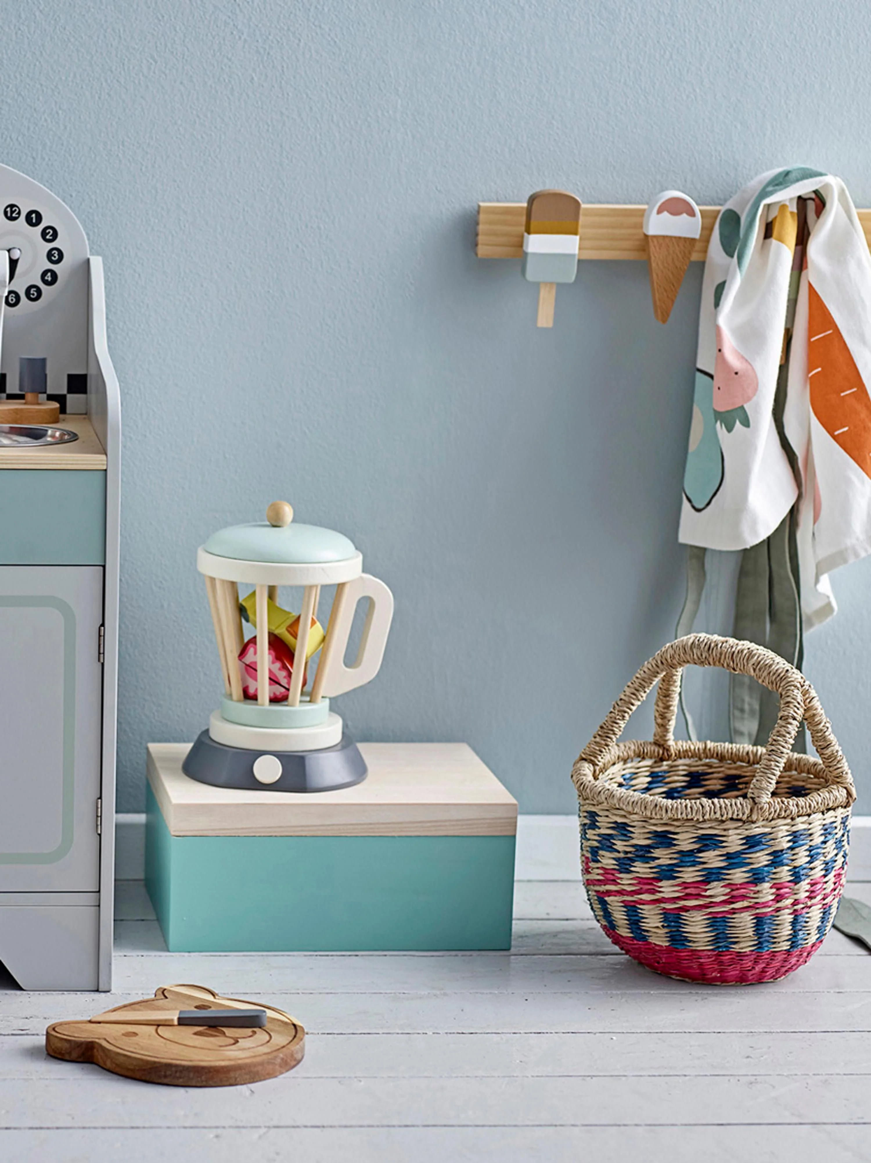 Kinder-Holzgarderobe Ice Creams