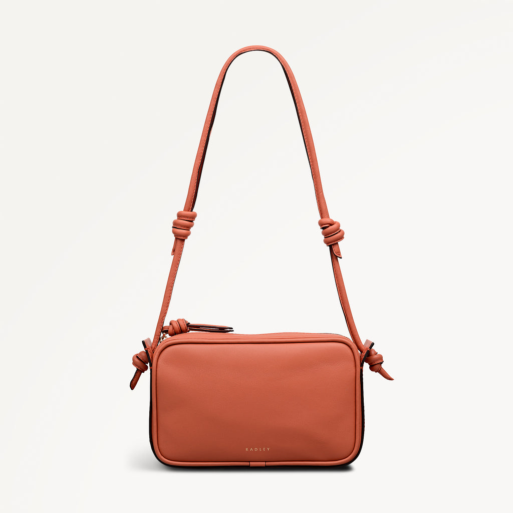The Camden - Small Ziptop Shoulder