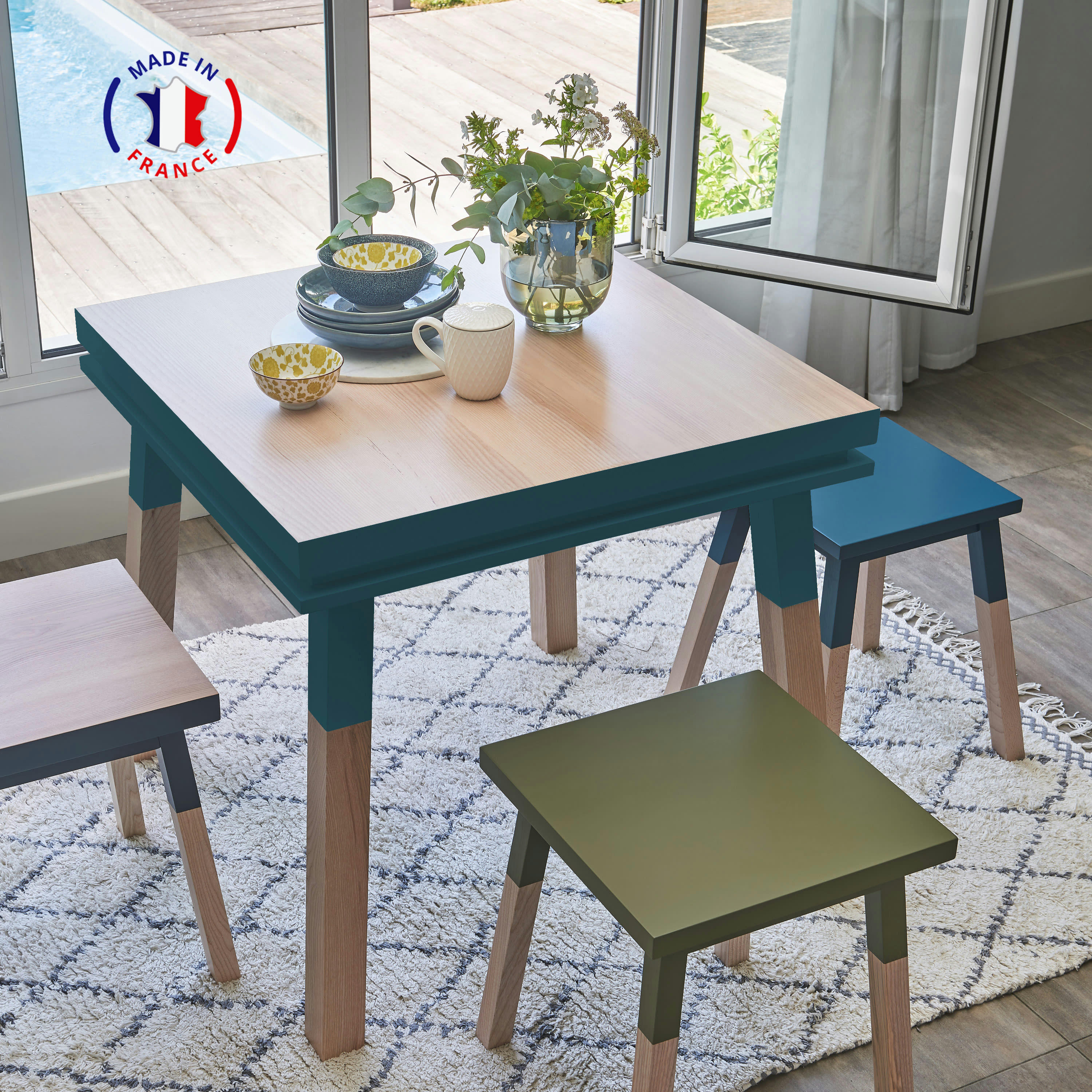 EGEE - Table de cuisine carrée avec tiroir 100 cm, 100% frêne massif