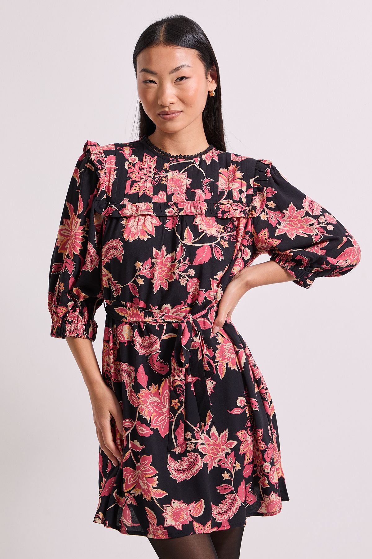 Dorothy Perkins Petite Tie Waist Yoke Frill Detail Printed Belted Mini Dress
