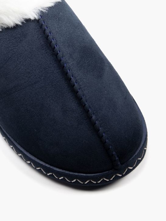 Closed-back slipper