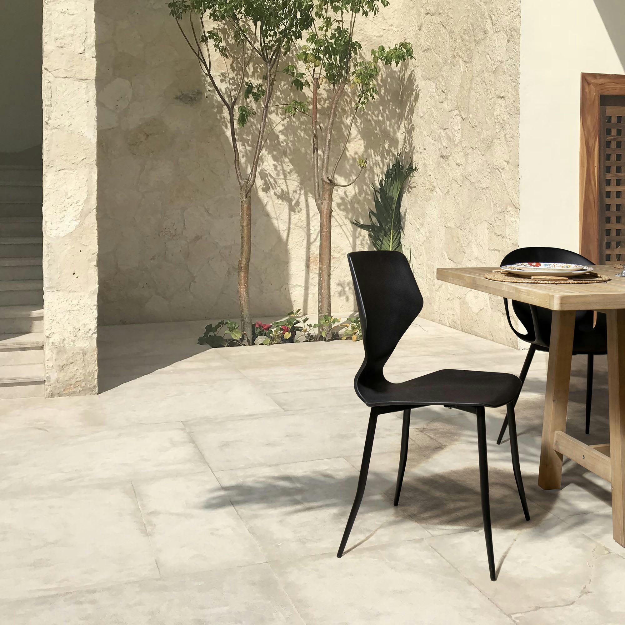 GABBY - Lot de 4 chaises extérieur en polypropylène noir