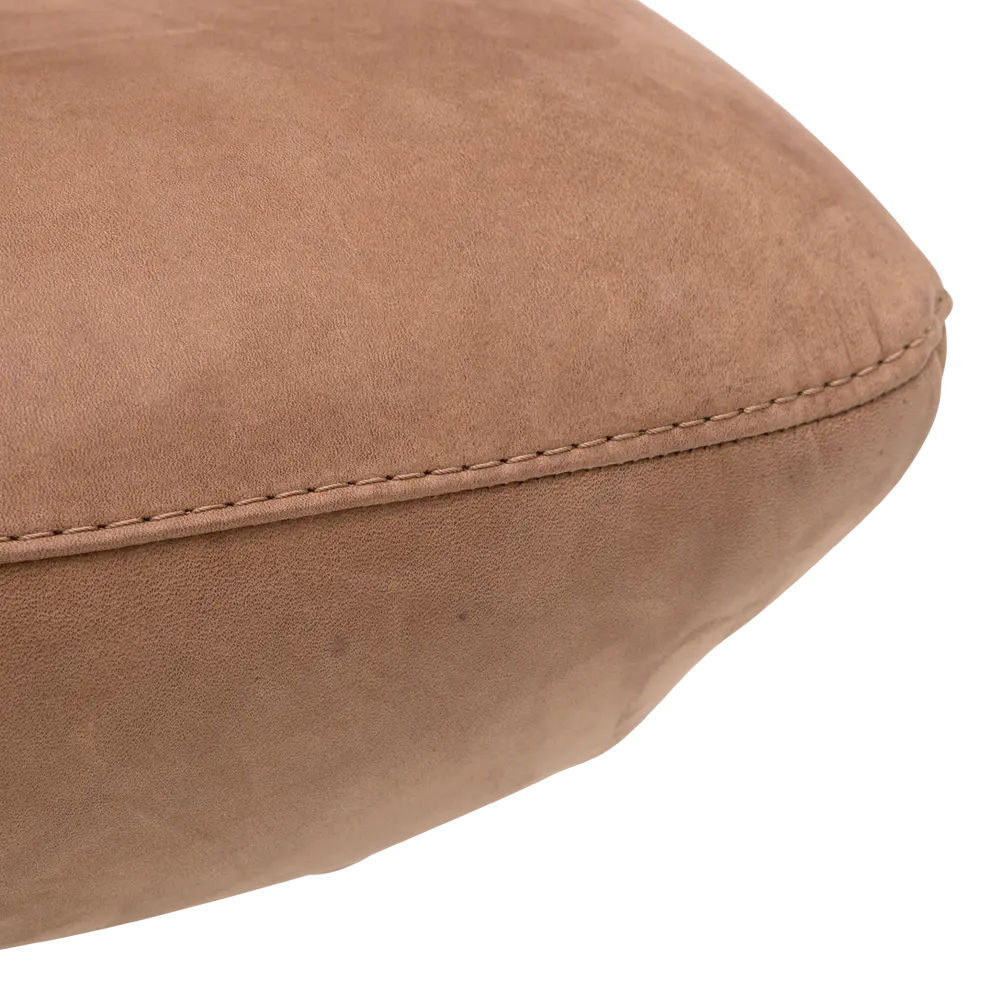 Hocker Caruzzo