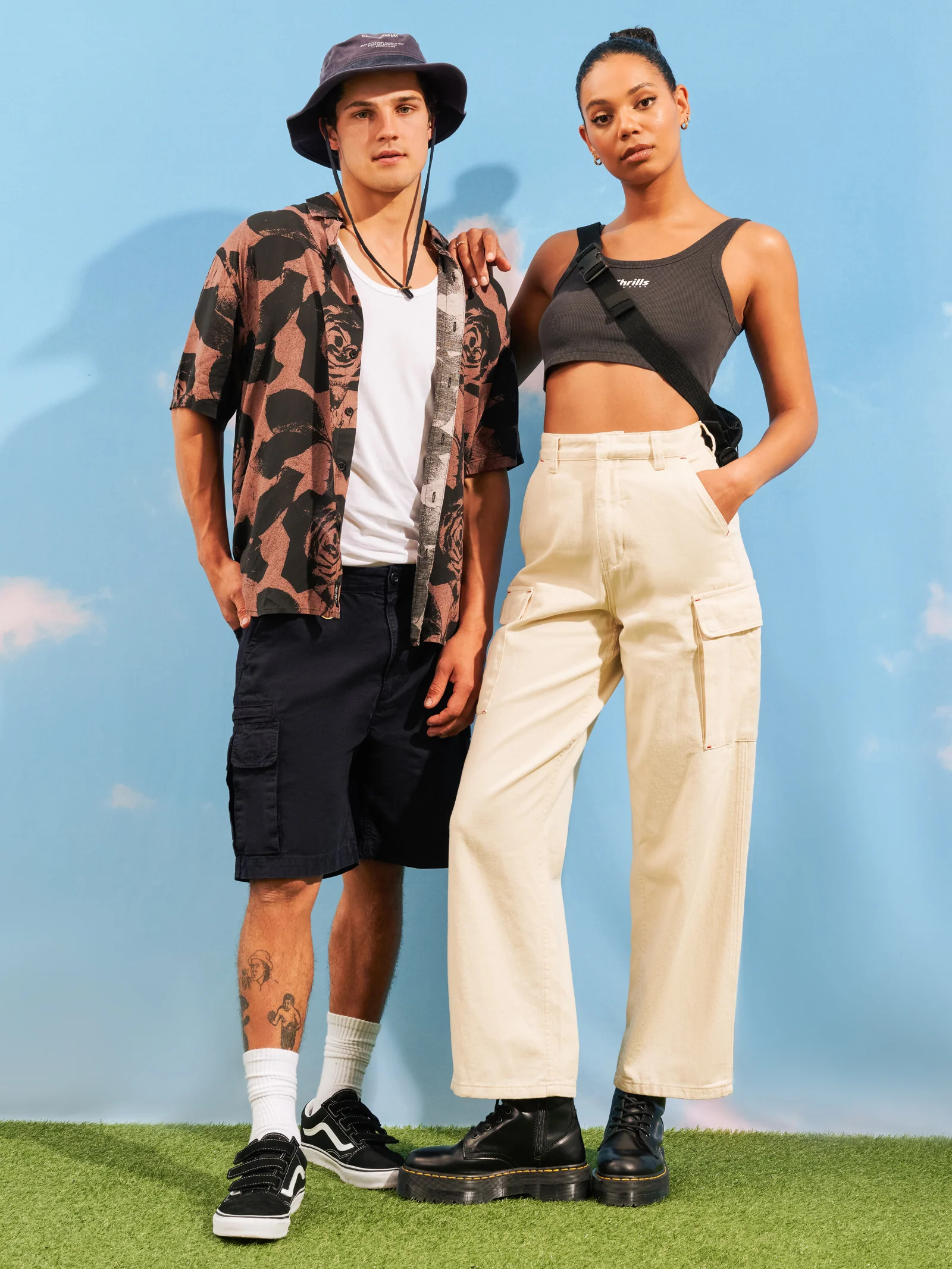 Paradox Of Paradise Crop Singlet
