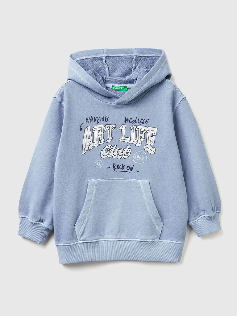 Sweatshirt with print