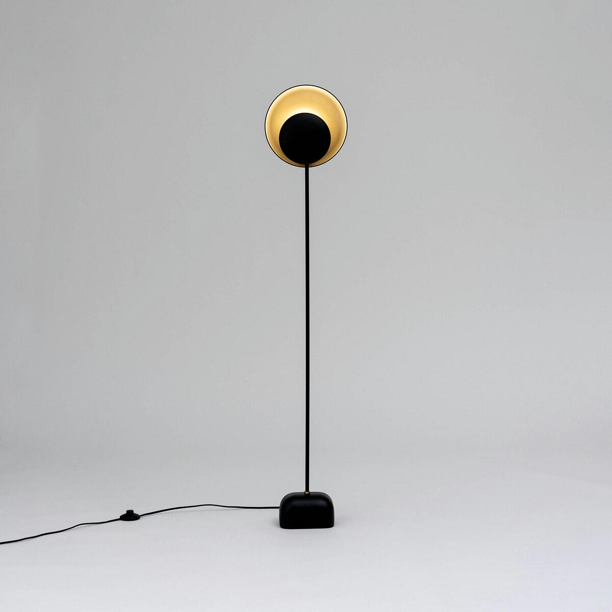 Lampadaire, réflecteurs noir et moka, Naton