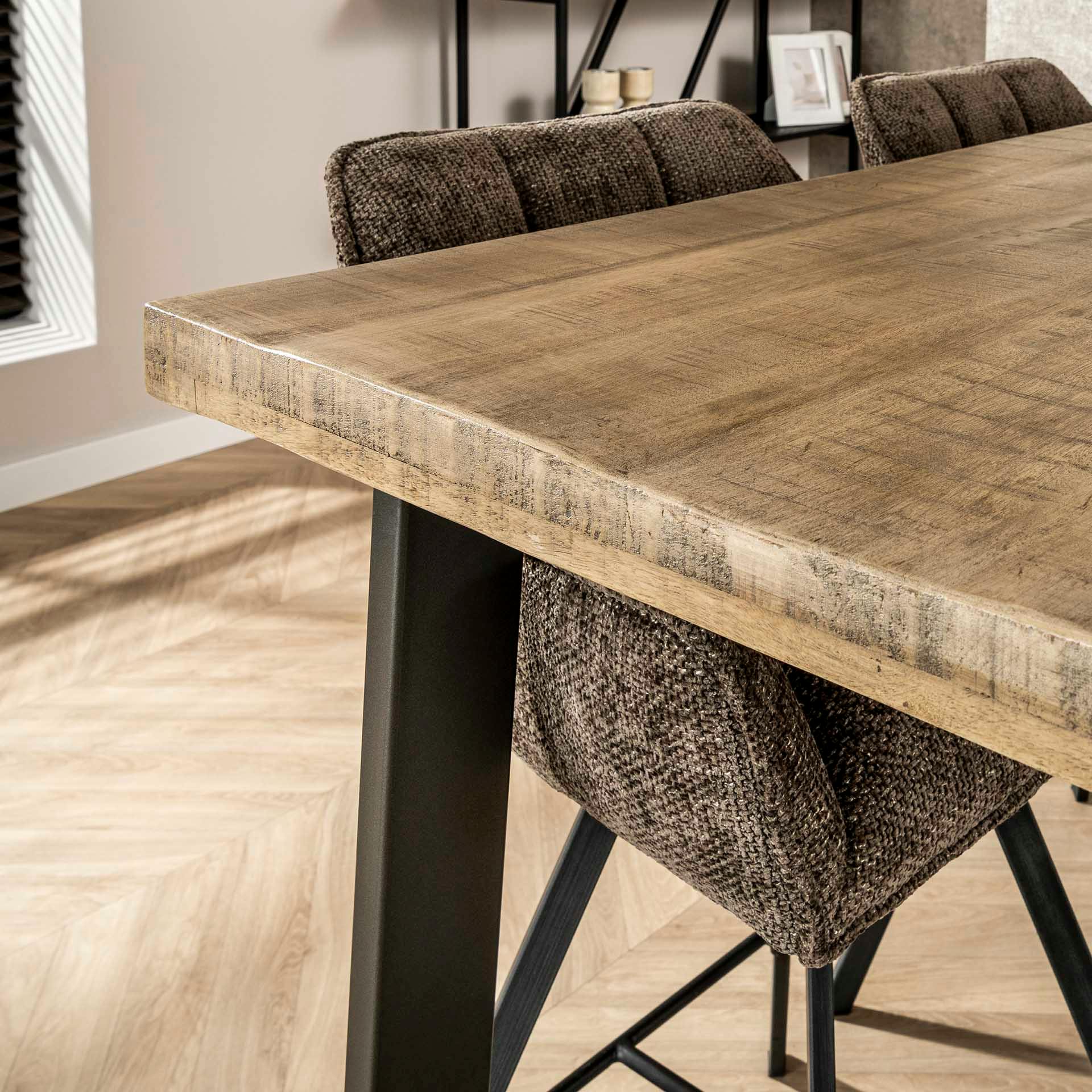 Table bar bois de manguier acier 135 cm LUCKNOW