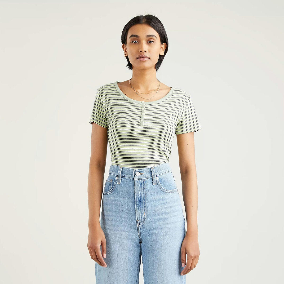 T-shirt manches courtes, col rond