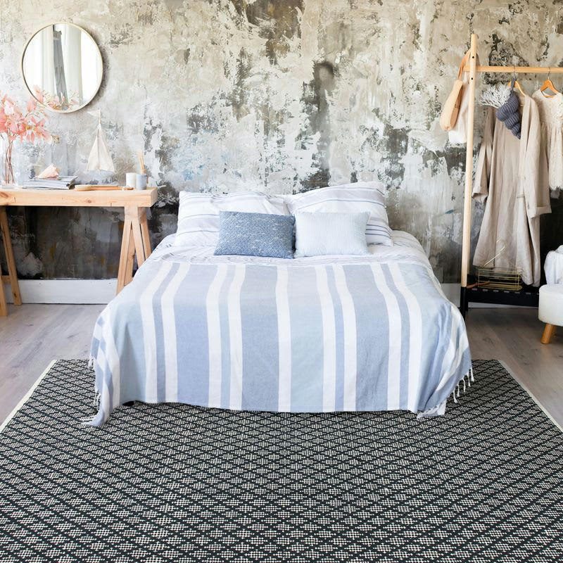 TERRA - Tapis 100% coton blanc/écru-noir 190x290