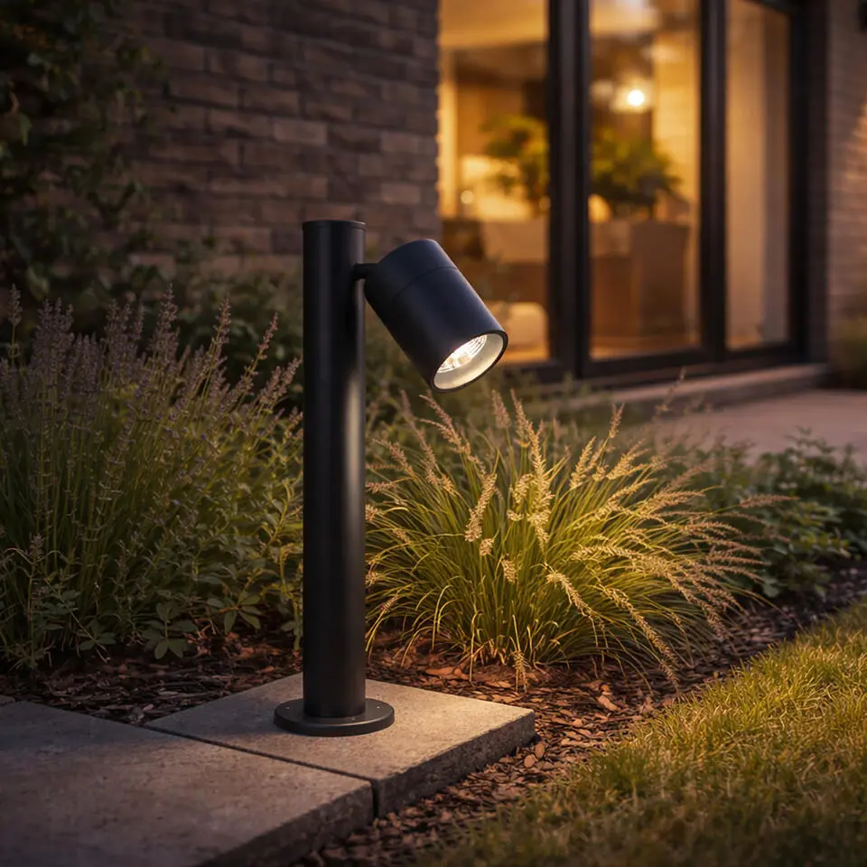 Qazqa sokkellamp solo zwart gu10