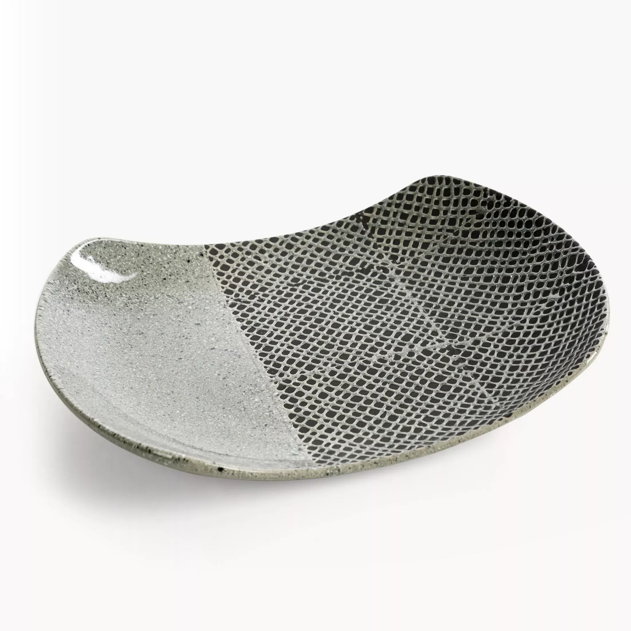 Patera dekoracyjna stalowa w nowoczesnej stylistyce 32x23x5 cm NORI