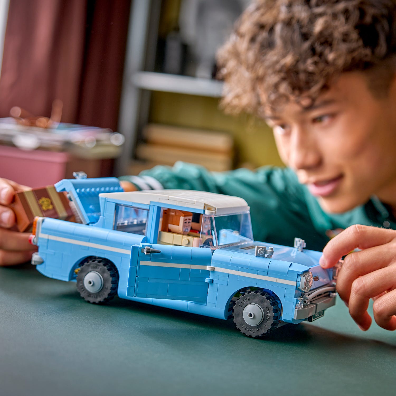 Ford Anglia volante incantata Lego Harry Potter