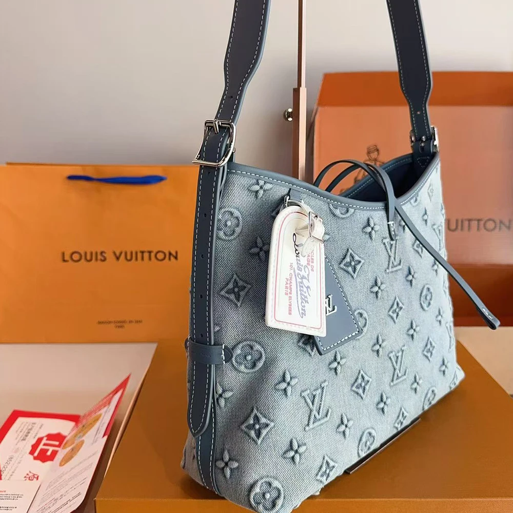 Louis Vuitton LV Carry All Bag