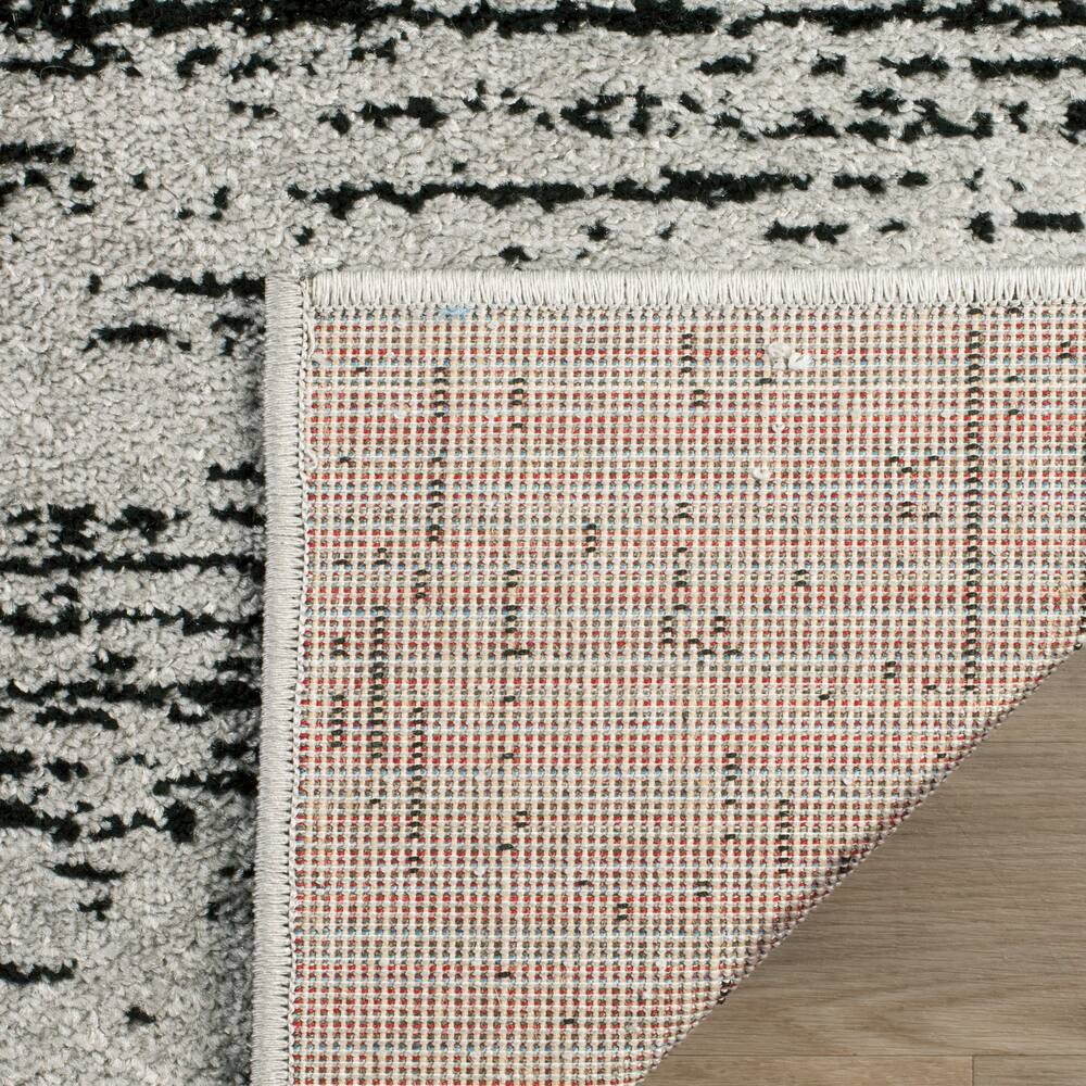 Safavieh Adirondack 113 Rug, Silver/Black