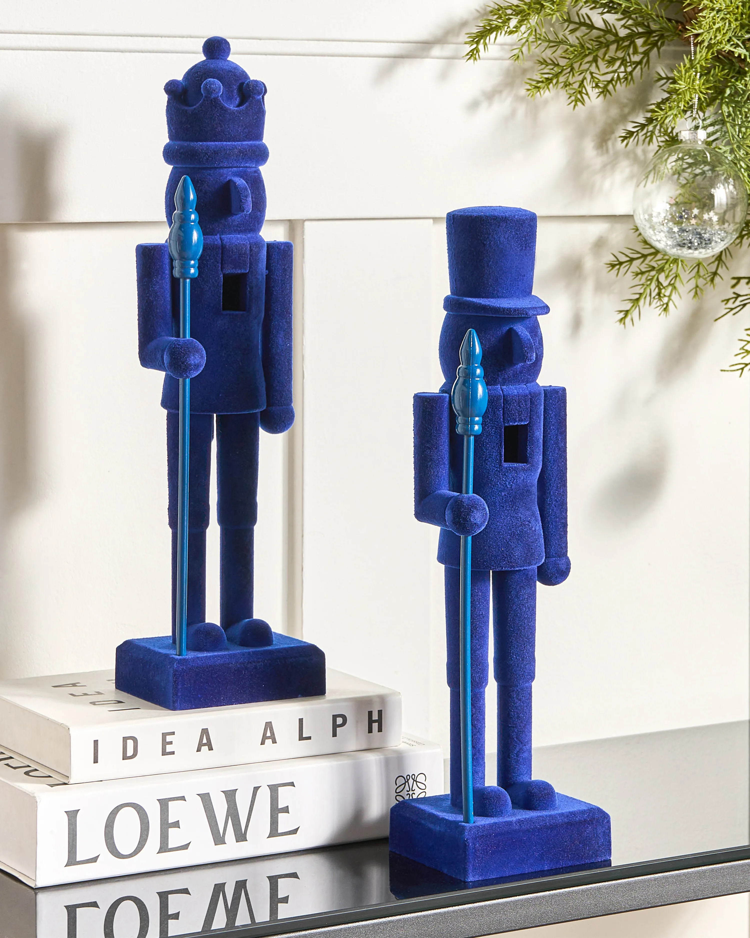 Set of 2 Figurines FLATEY Nutcracker 40 cm Blue