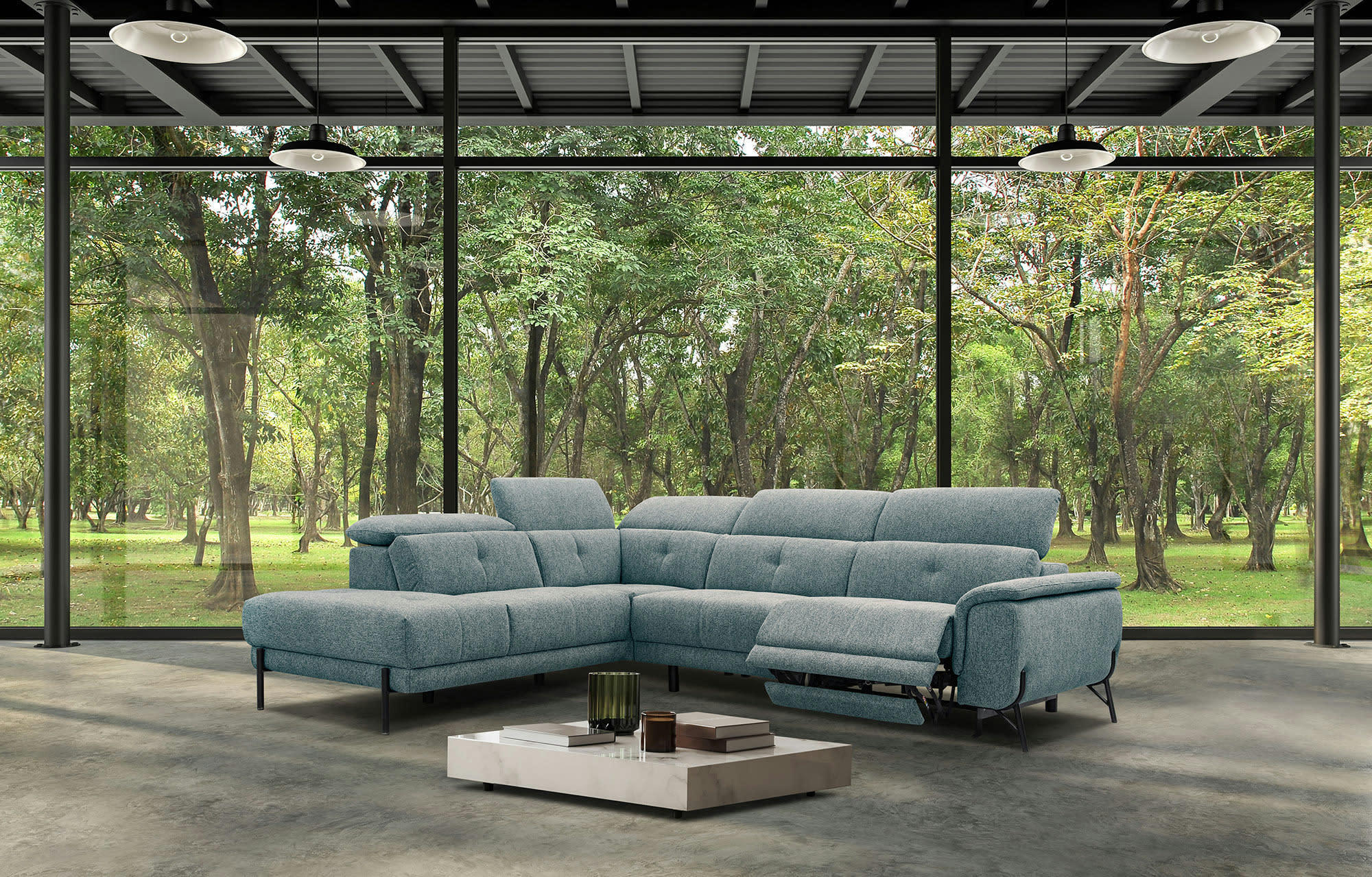 AVENA - Canapé d'angle gauche 5 places avec relax électrique tissu bleu clair